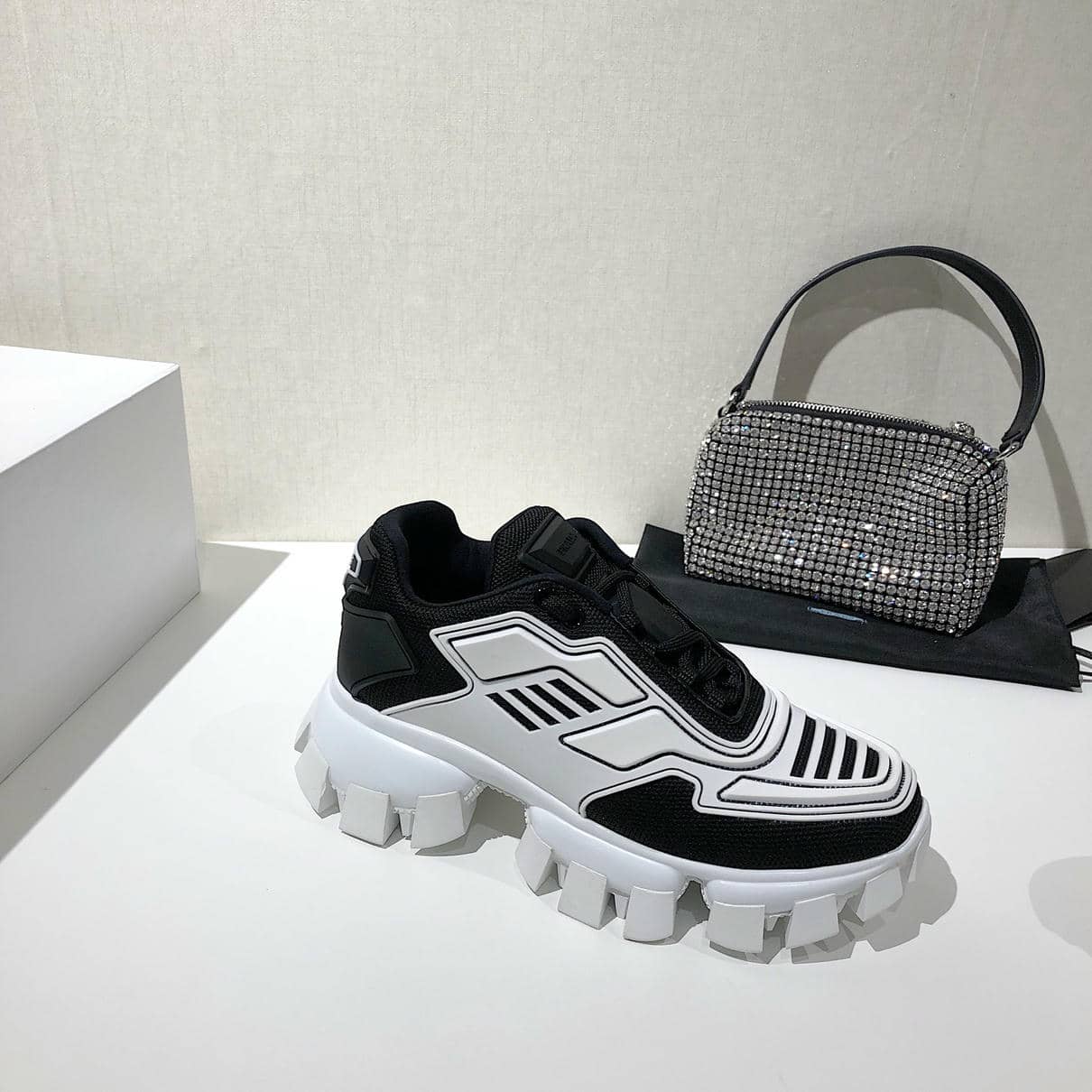 Sneaker 1-42